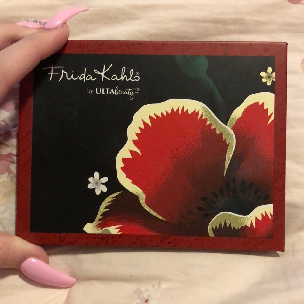 Eyeshadow palette